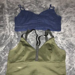 2 crop tops